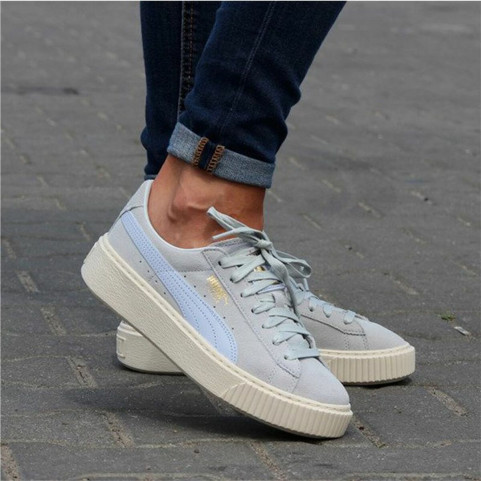 Sports Trainers for Women Puma Suede Platform Light grey